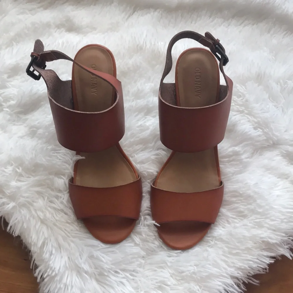 Old Navy Slingback Wedge Sandals Size 10 - Picture 2 of 8